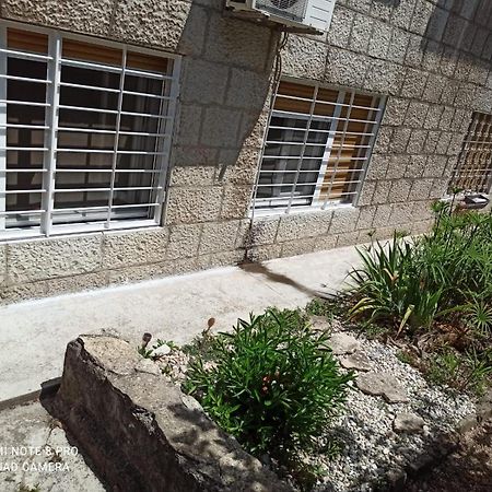 Apartment Devivi Adris Split Bagian luar foto
