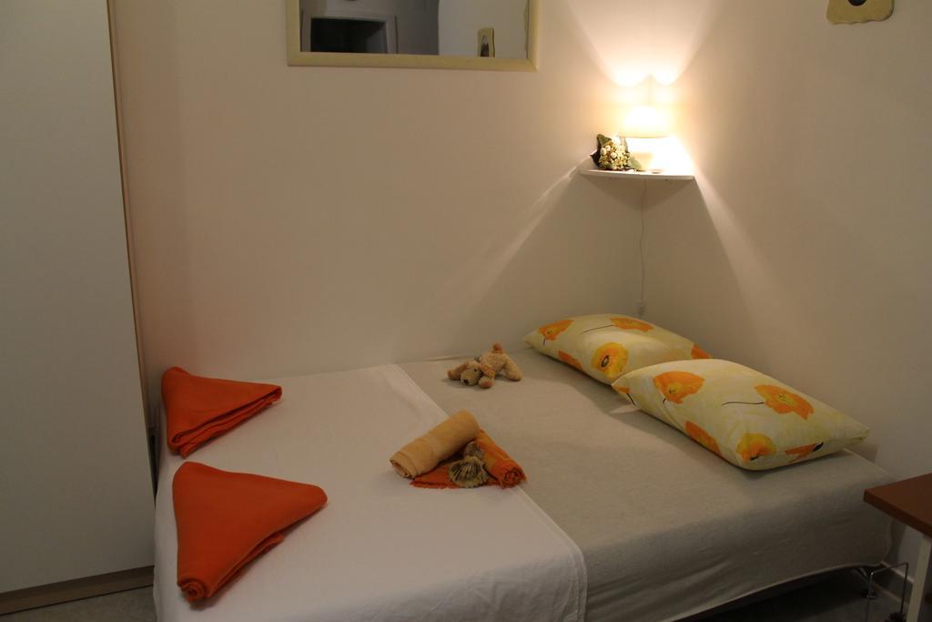 Apartment Devivi Adris Split Ruang foto